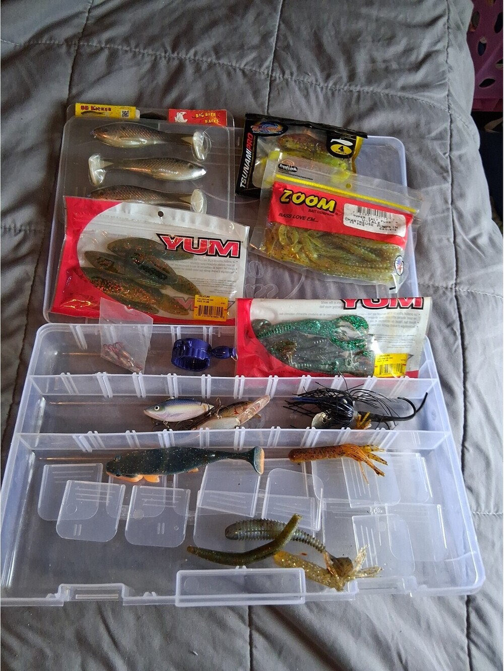 Plastic Bass Pro Shops Fishing Tackle Box with Tackle 5 See Pics
